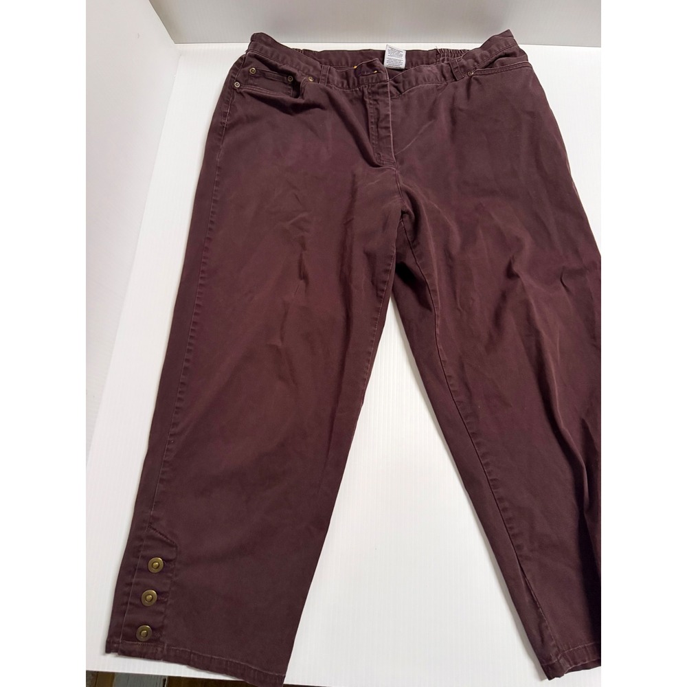 Ruby Rd Burgundy Plum Cropped Pants Size 14 Elastic Waist Button Hem Capris